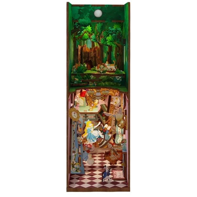 Alice Adventure 3D Puzzle